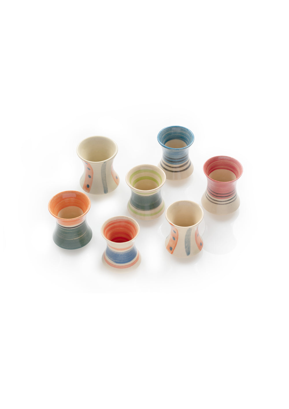 Ceramic cup (hourglass shape)