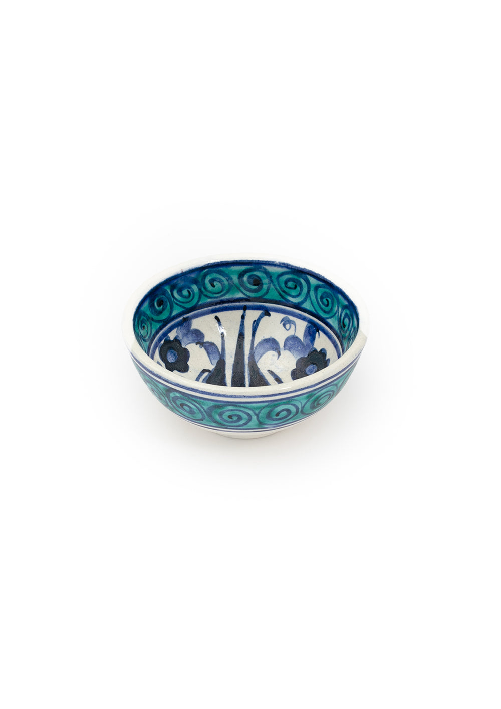 Bowl with blue flowers