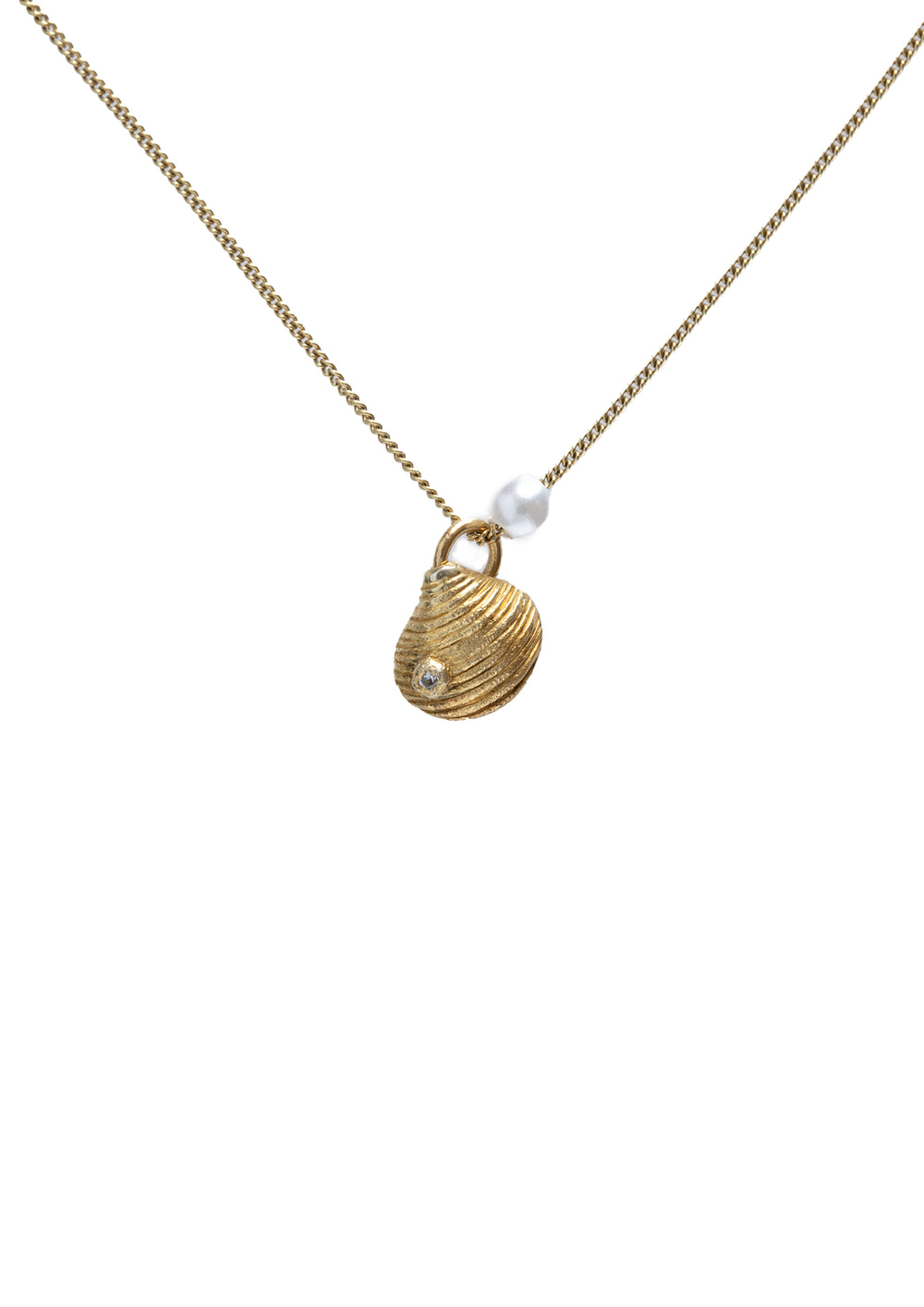 Gilt shell pendant